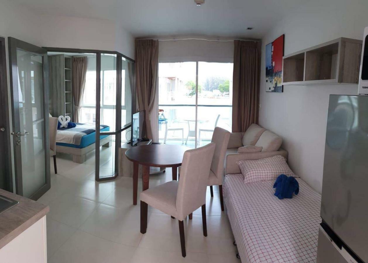 Apartment Grandblue By Dirk Mae Phim